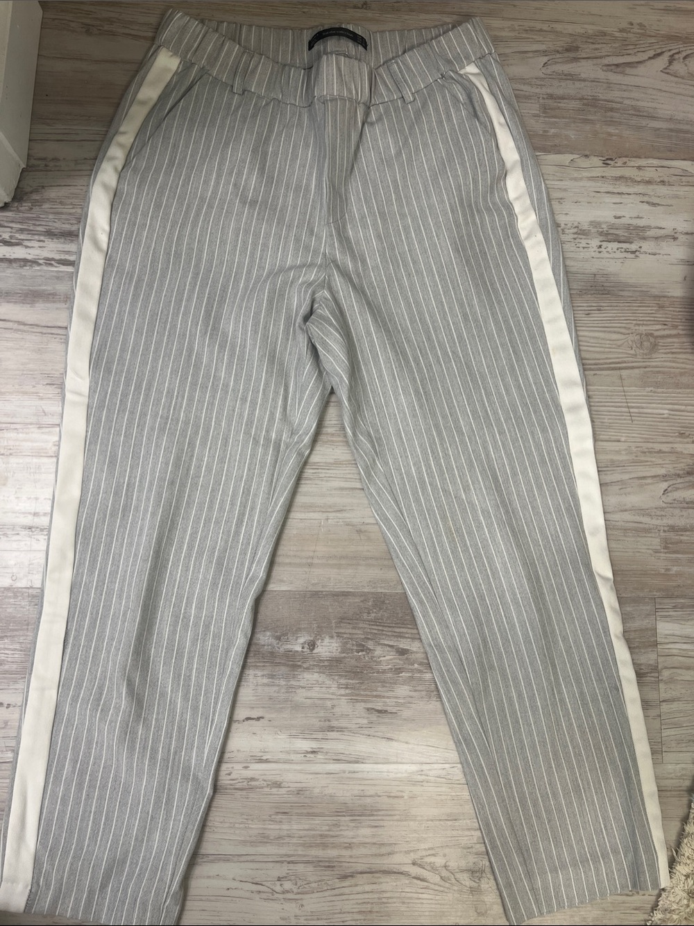 Zara Grey and White Pinstripe Pants Small